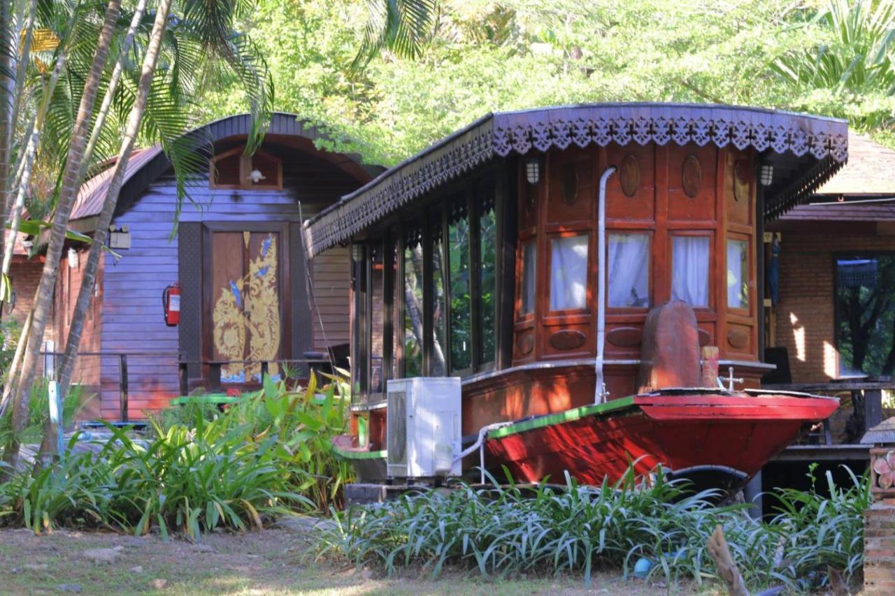 Kaengkrachan Boathouse Paradise Resort Kaeng Kachan Exterior foto